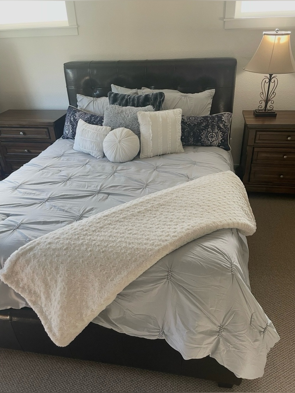 Light Grey Pinch-Pleat Diamond Bedspread + 2 Matching Shams | Queen